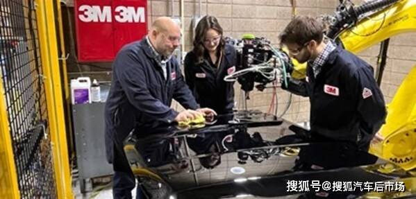 3M與通用汽車聯(lián)手<strong></p>
<p>汽車凹陷修復(fù)</strong>，自動(dòng)化漆面修復(fù)技術(shù)引領(lǐng)汽車制造新革命！:汽車凹陷修復(fù)
